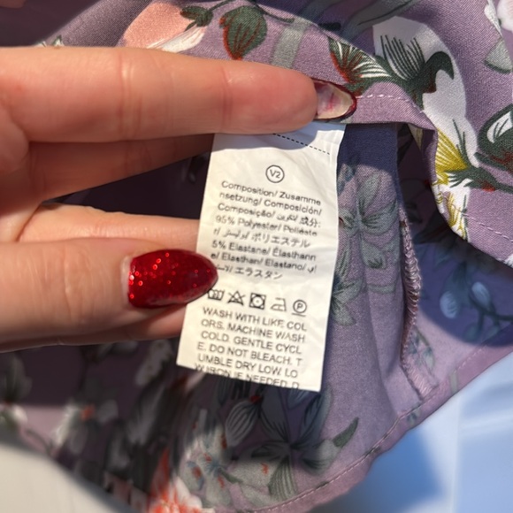 •SHEIN Size M Blouse - Picture 3 of 4